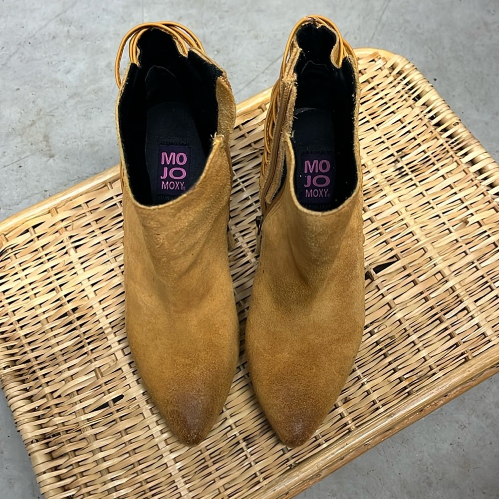 Mojo Moxy Boots